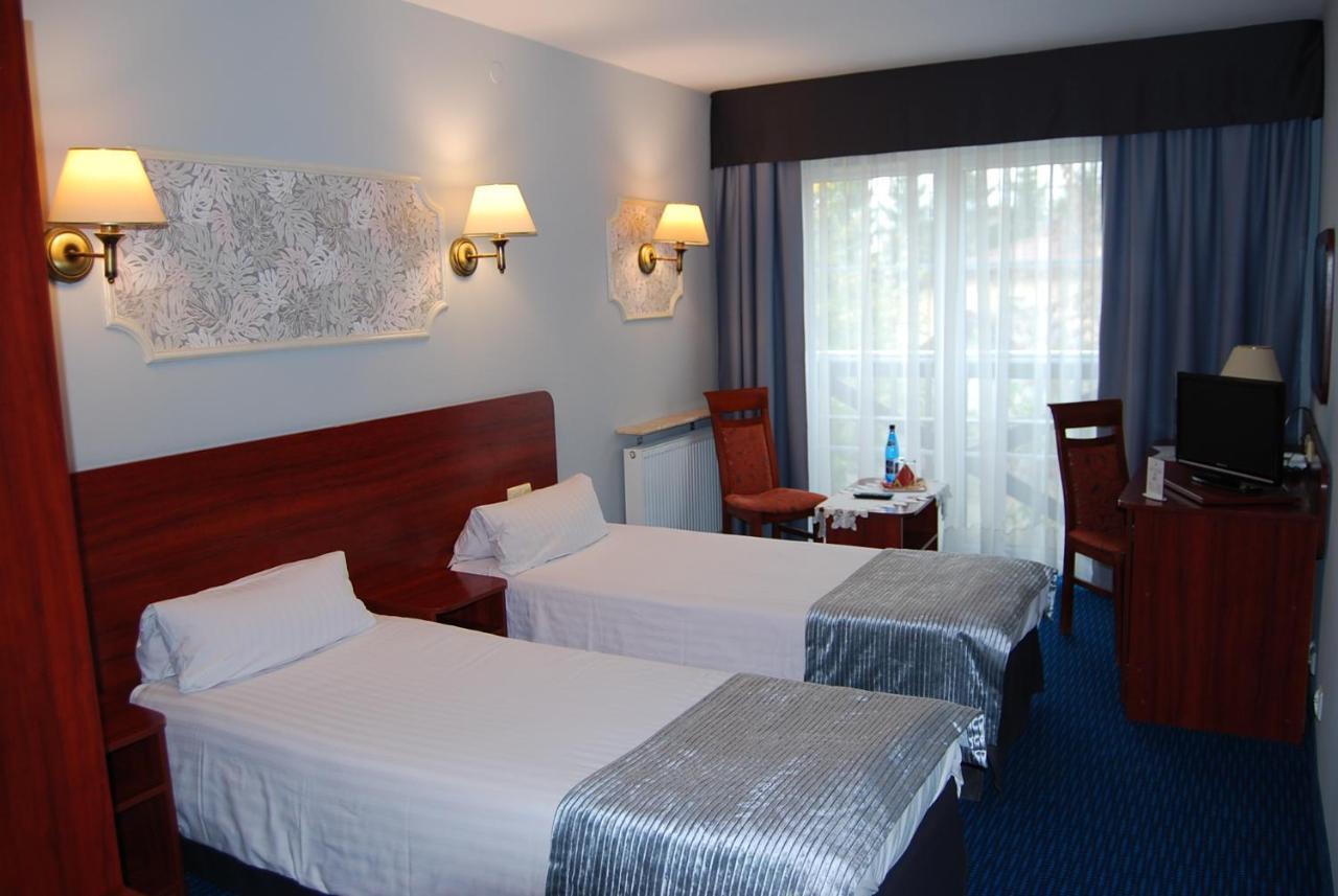 Amigo Hotel Sulejówek Dış mekan fotoğraf